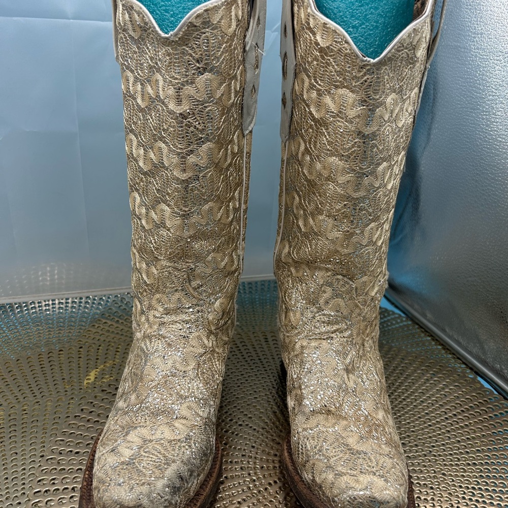 Tanner Mark women 7 glitter bridal boots